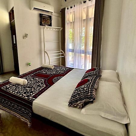 Neo Bay Hotel Weligama Kültér fotó