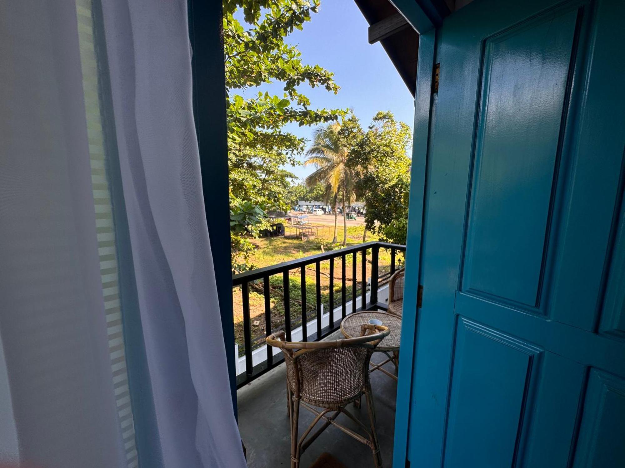 Neo Bay Hotel Weligama Kültér fotó